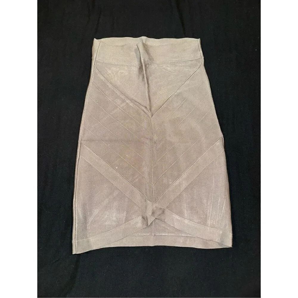 Bebe silver gray skirt size M